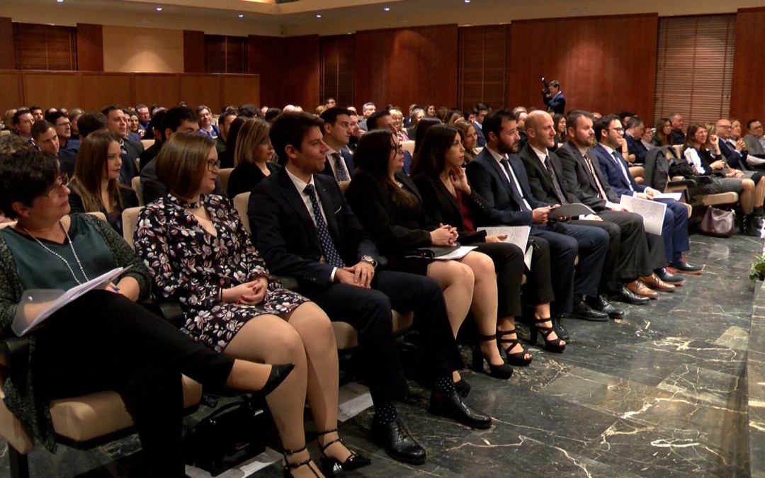 Solemne acto de graduación de la V promoción del Máster universitario en abogacía UMH-ICAE